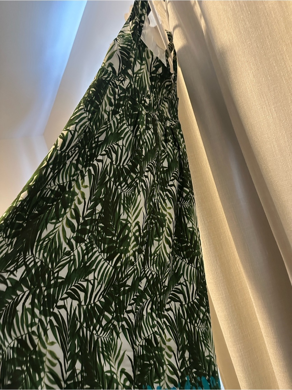 Green Leaf-Print Women’s Sundress